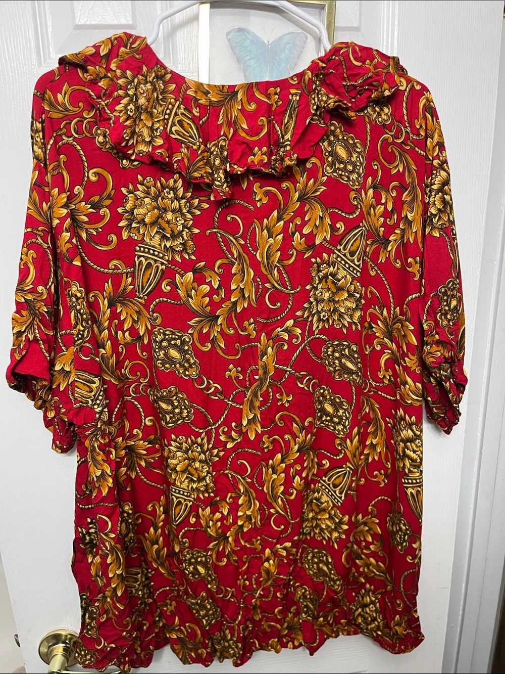 Red Floral Scroll Ruffle Button-Down Blouse - Picture 2 of 9